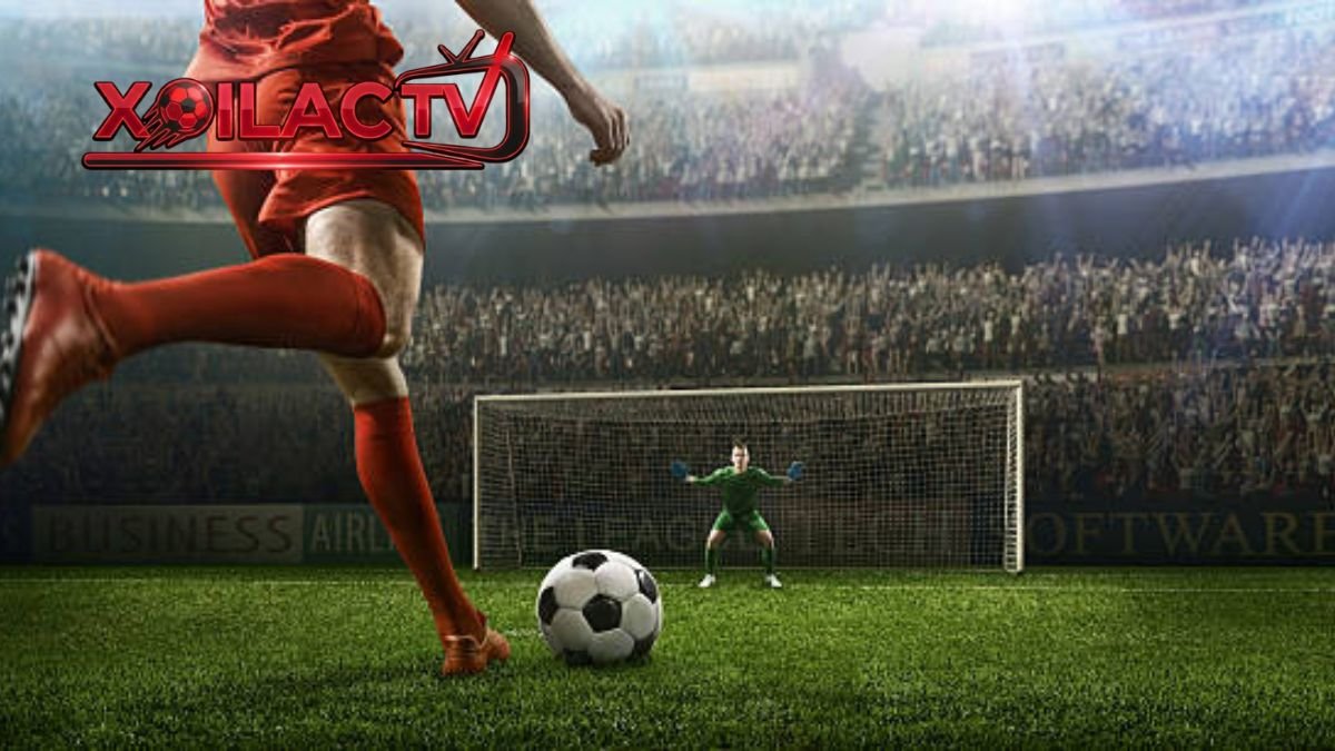 Khoảnh khắc cầu thủ thực hiện cú sút Penalty từ chấm 11m